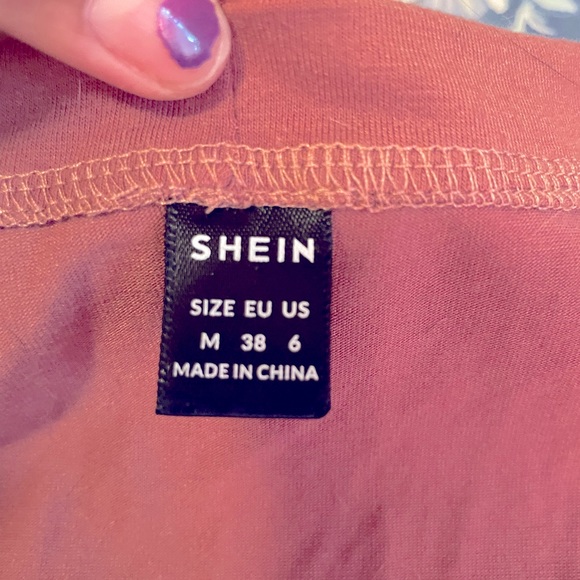 Pink button top. - Picture 3 of 3